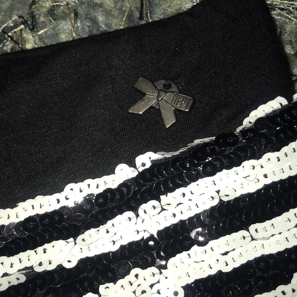 Sequib mini skirt - Picture 2 of 3